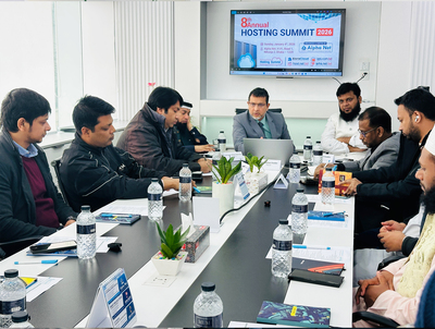 8th annual hosting summit 2025 photo 6.jpg