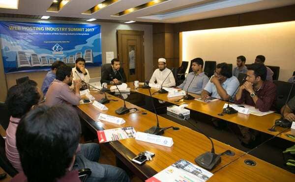 web hosting summit 2017 photo 7.jpg