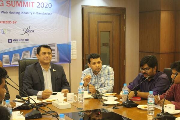 web hosting summit 2020 photo 1.jpg