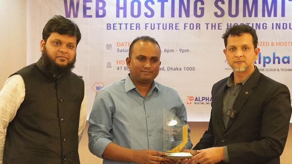 web hosting summit 2024 photo 3.jpg