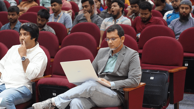 Career-Development-Program-2025-At-Varendra-University