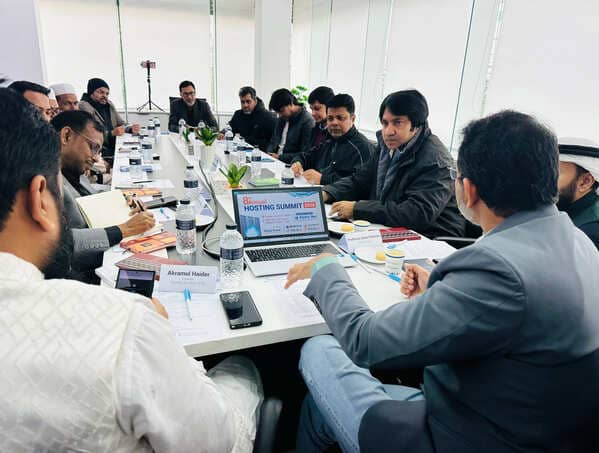 রাজধানীতে ৮ম হোস্টিং সামিট অনুষ্ঠিত